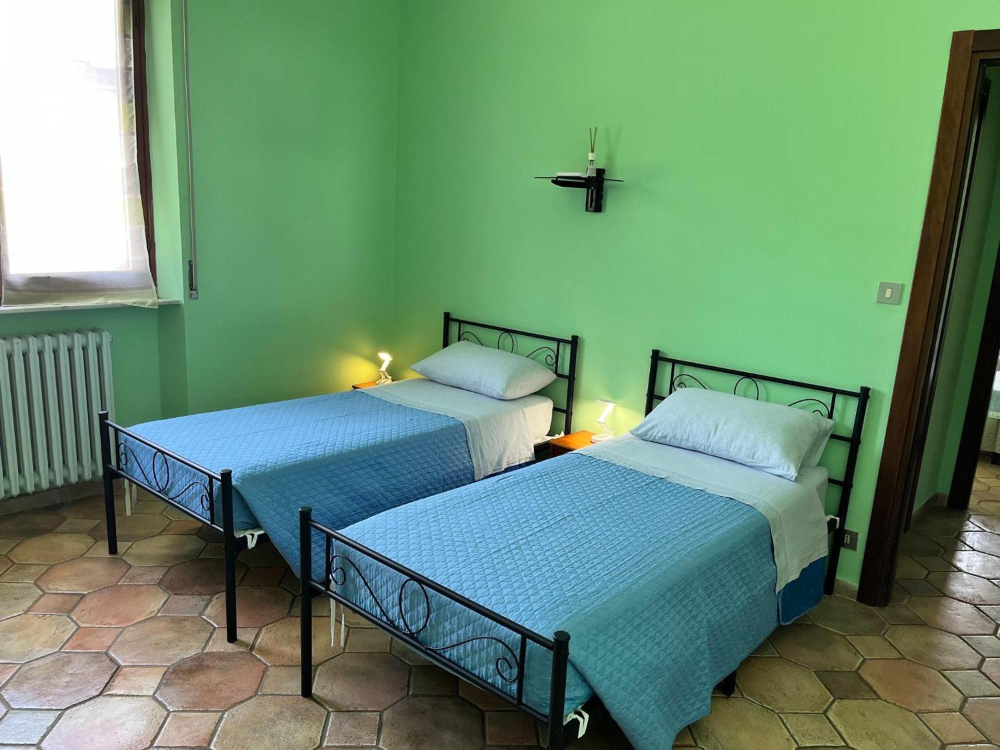 Room In Bb - Casa T Home Bed And Breakfast Tagliolo Monferrato ภายนอก รูปภาพ