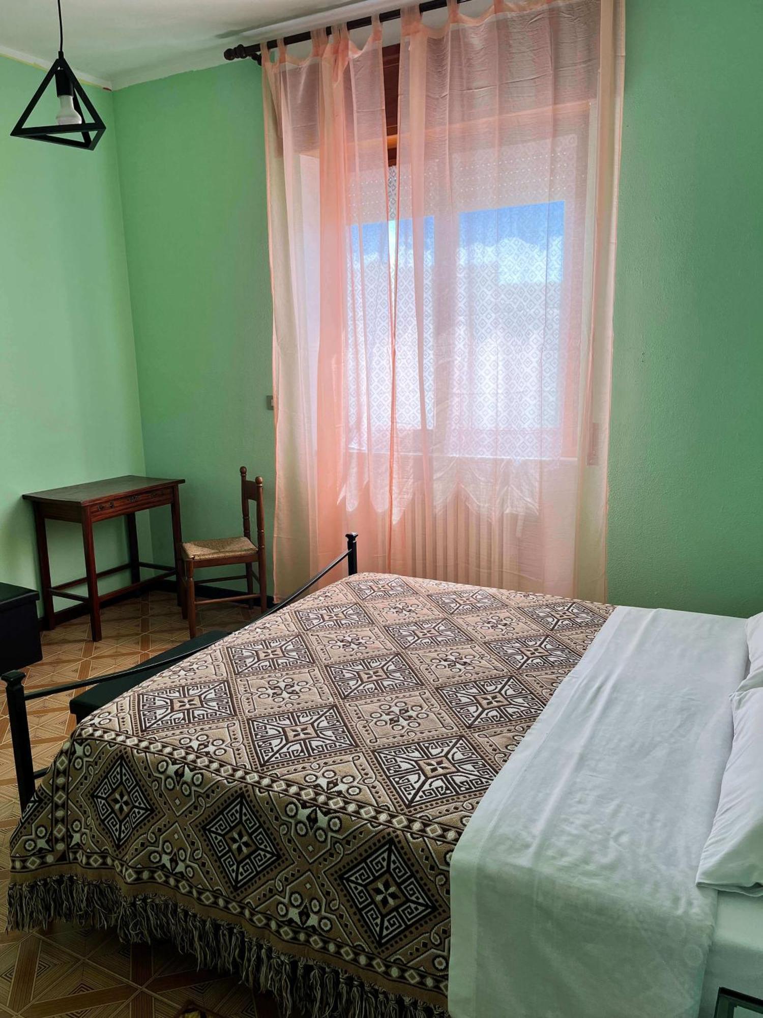 Room In Bb - Casa T Home Bed And Breakfast Tagliolo Monferrato ภายนอก รูปภาพ